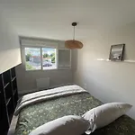 T2 Avec Parking, Loggia, Vue Puy De Dome Appartement *