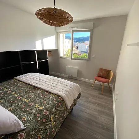 Appartamento T2 Avec Parking, Loggia, Vue Puy De Dôme