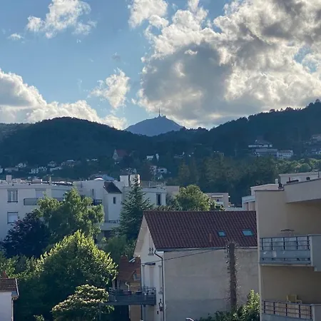T2 Avec Parking, Loggia, Vue Puy De Dome アパート *