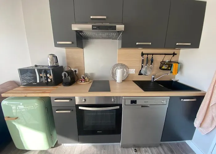 T2 Avec Parking, Loggia, Vue Puy De Dome كليرمونت-فيراند